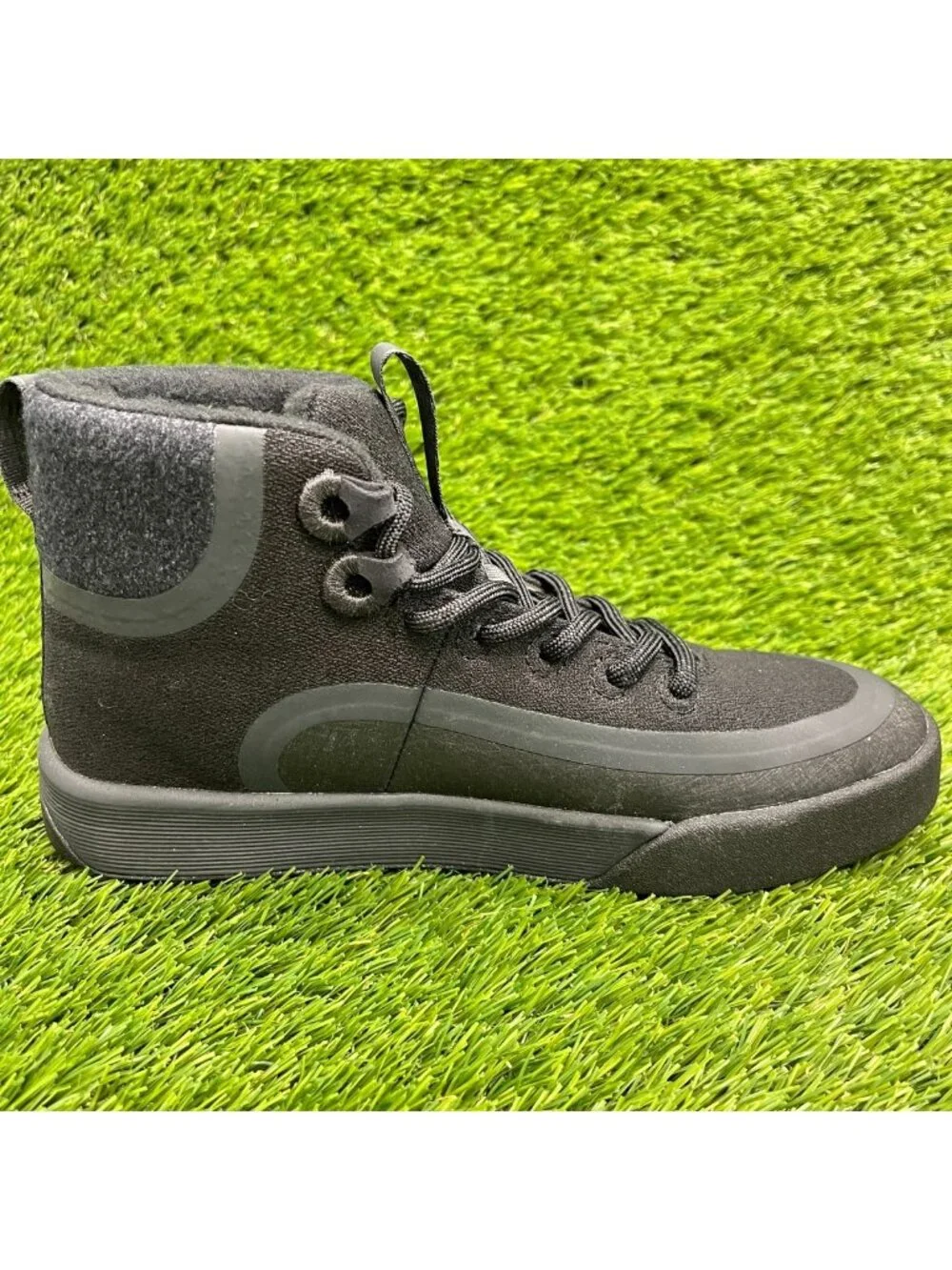 Allbirds Cruiser Mid Explore Womens Size 6.5 Black Athletic Shoes Sneakers